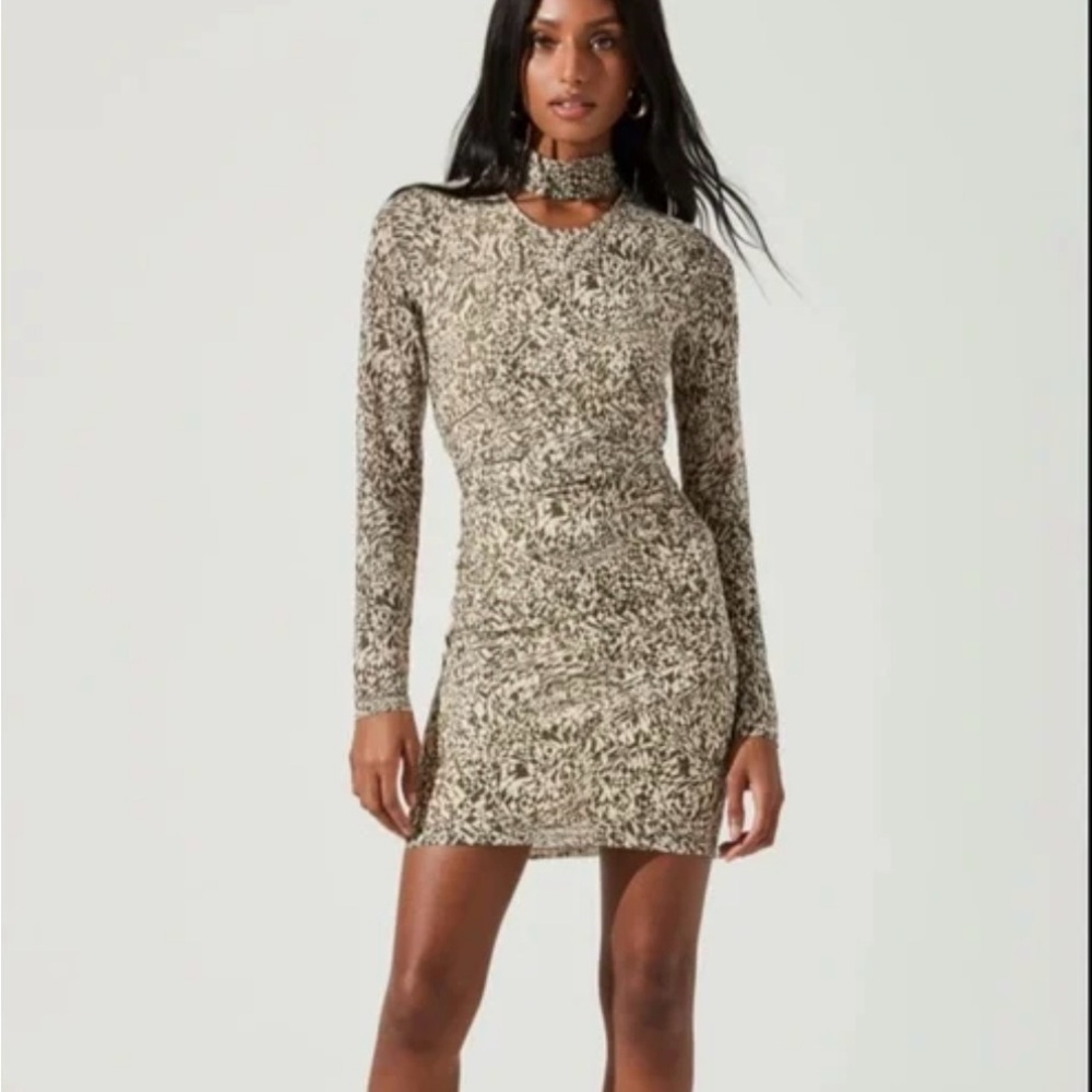 Astr The Label Revolve Olive Cream Combo Geometric Midi Bodycon Fitted Dress